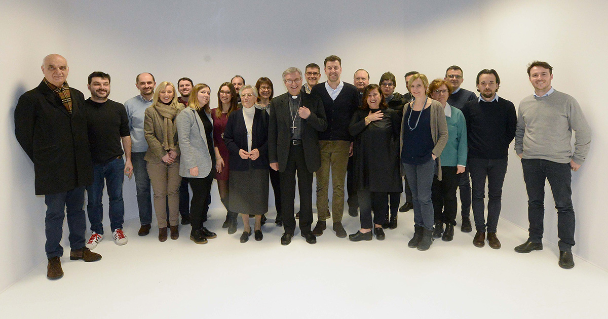 Soldi pubblici ai giornali: ma chi scrive per chi?