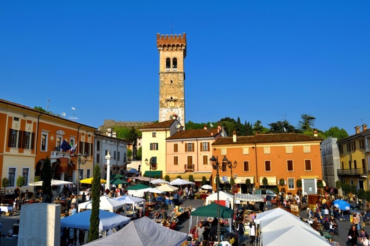Lonato: il Mercantico è bellissimo, ma a chi serve davvero?