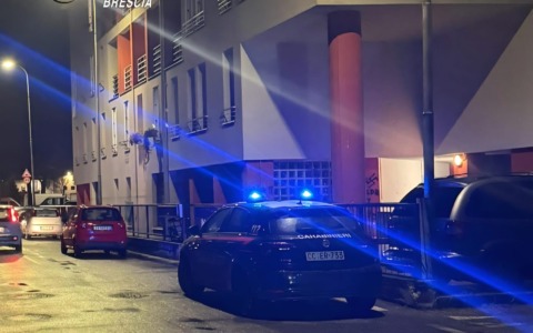Rissa a Manerbio: bottiglie, urla e il solito vuoto di chi decide