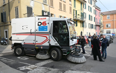 Pulizia strade senza divieti: finalmente un po' di buon senso a Brescia