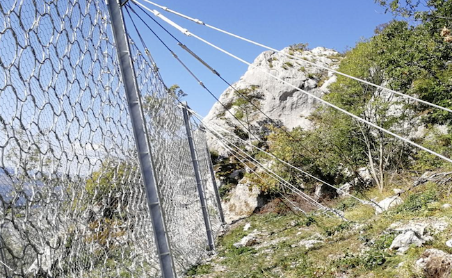 Vello-Toline: 50mila euro per non farsi cadere i sassi in testa